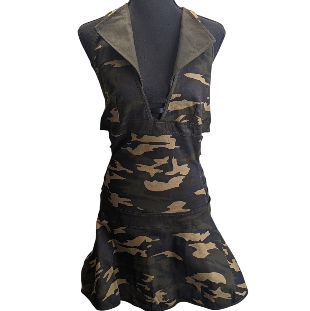 Seven Til Midnight Chic Backless Camouflage Mini Dress Open On Side Size L